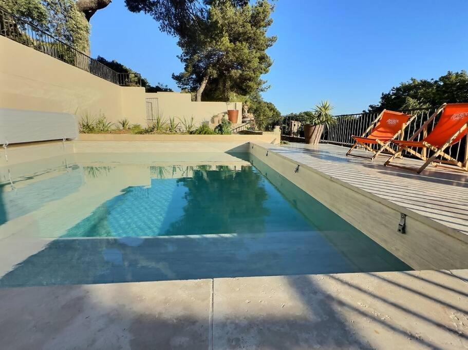 Sous Le « Figuier » Villa Cornillon-Confoux ภายนอก รูปภาพ