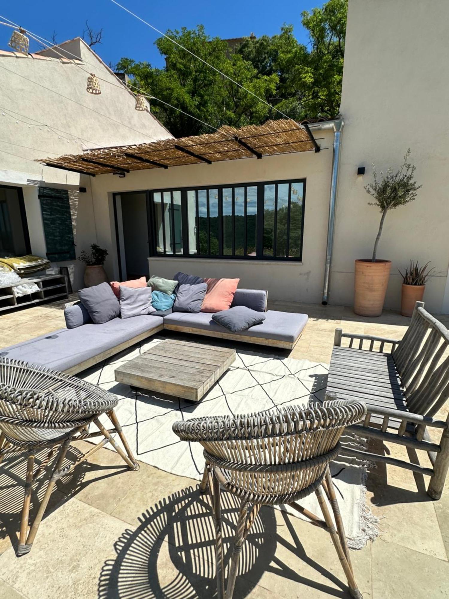 Sous Le « Figuier » Villa Cornillon-Confoux ภายนอก รูปภาพ